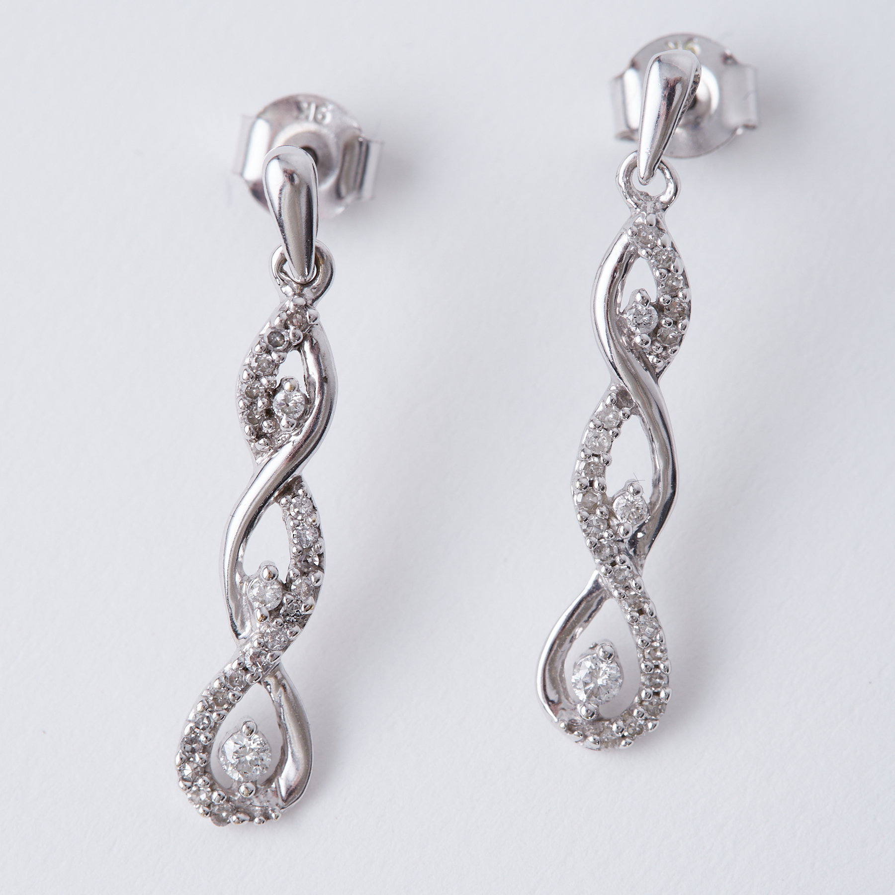 Diamond hot sale twist earrings